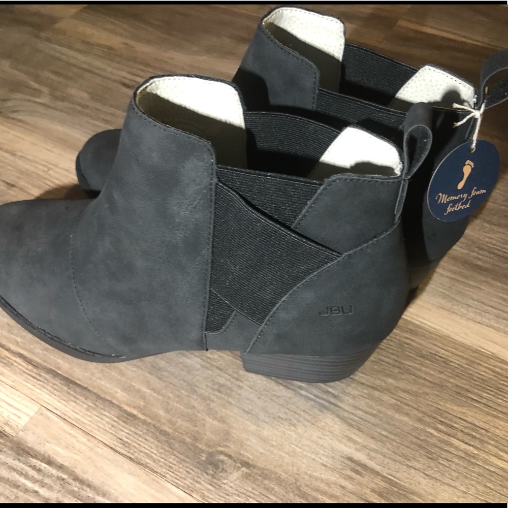JBU by Jambu Emery bootie black 9.5 block heel